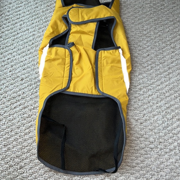 Dog raincoat size xl - Picture 4 of 6